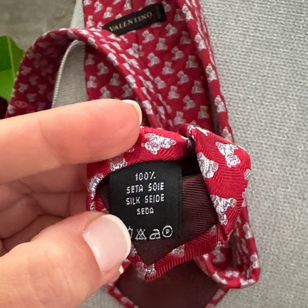 Red Patterned Men's Tie - Picture 4 of 4